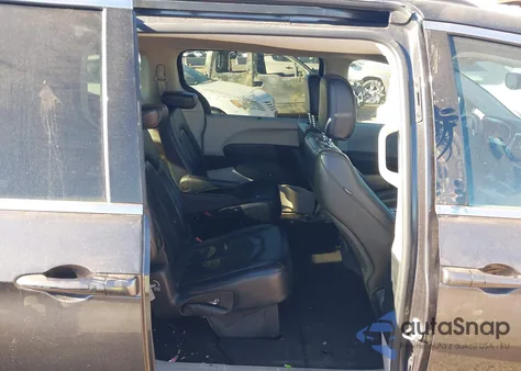 2022 Chrysler Pacifica Touring L from USA, damaged, VIN 2C4RC1BG2NR199063